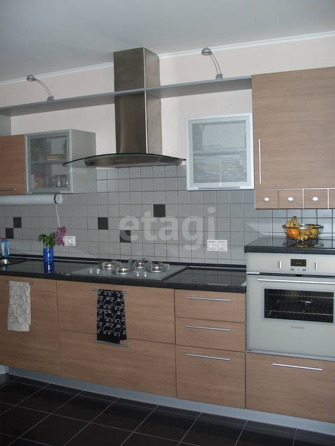 Продажа 3-комнатной квартиры, Саратов, Саратовская область,  Саратов