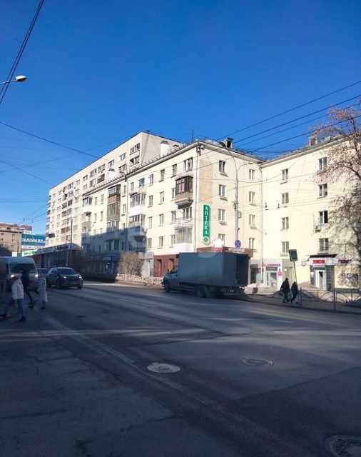 Продажа 3-комнатной квартиры, Екатеринбург, Малышева,  17А