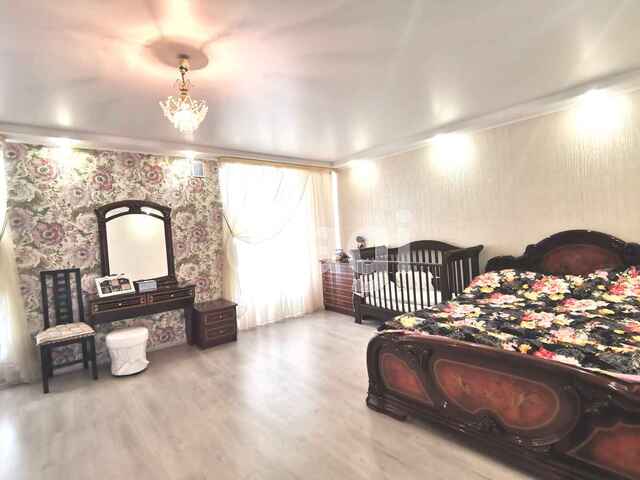 Продажа дома, 230м <sup>2</sup>, 3 сот., Саратов, Саратовская область,  Кировский