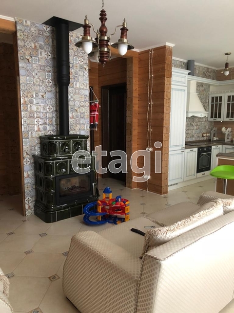 Продажа дома, 140м <sup>2</sup>, 8 сот., Саратов, Саратовская область,  Энгельс