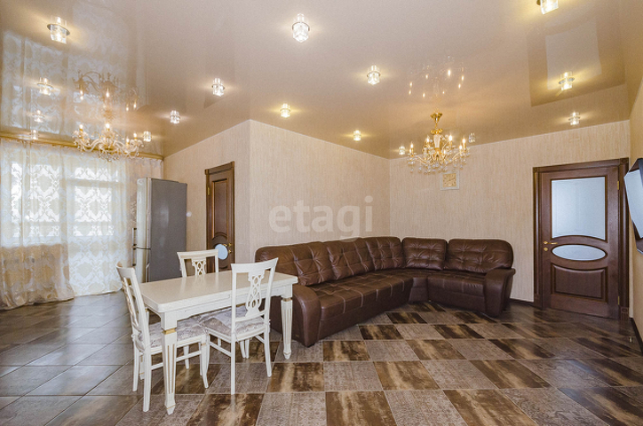 Продажа 3-комнатной квартиры, Екатеринбург, Белинского,  177а к 3