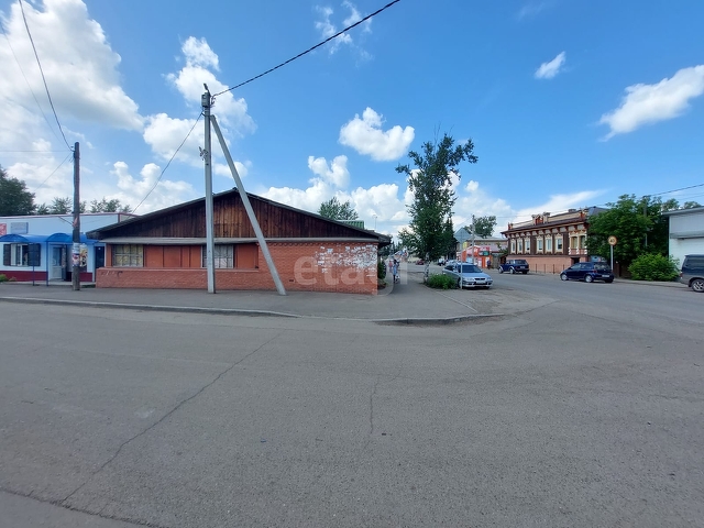 Продажа коммерческой недвижимости, 394м <sup>2</sup>, Сухобузимское, Комсомольская