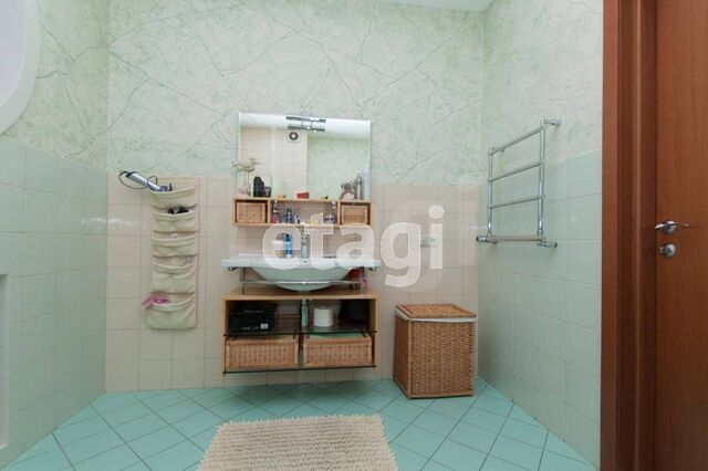 Продажа дома, 509м <sup>2</sup>, 16 сот., Саратов, Саратовская область,  Фрунзенский