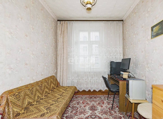 Продажа 4-комнатной квартиры, Екатеринбург, Ленина проспект,  97