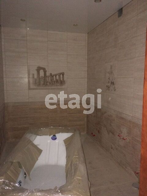 Продажа дома, 300м <sup>2</sup>, 10 сот., Саратов, Саратовская область,  Энгельс