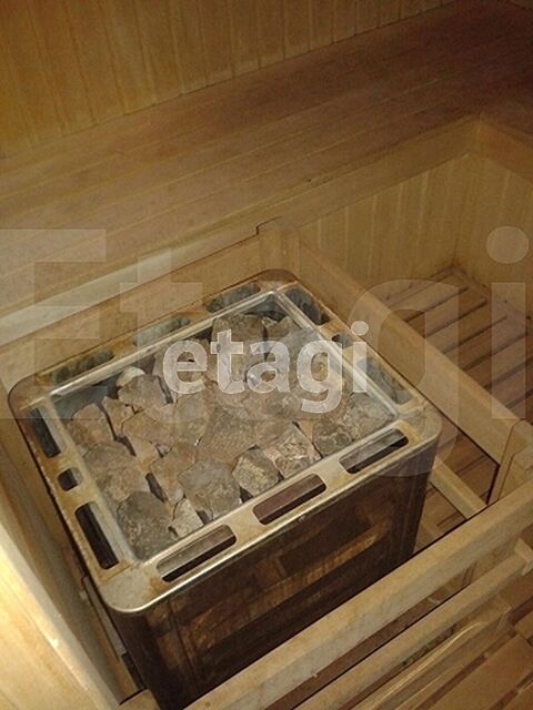 Продажа дома, 400м <sup>2</sup>, 30 сот., Саратов, Саратовская область,  Энгельс