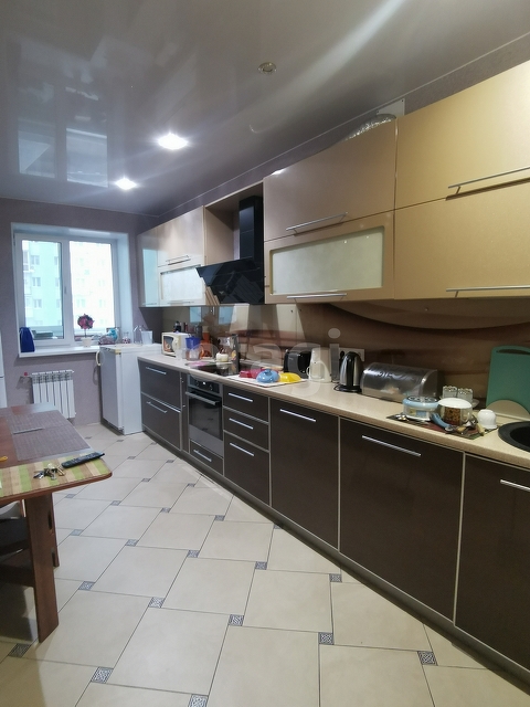 Продажа 3-комнатной квартиры, Саратов, Саратовская область,  Саратов