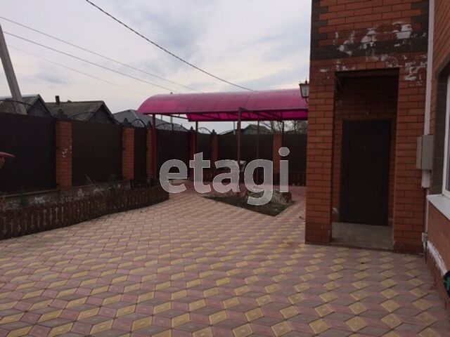 Продажа дома, 300м <sup>2</sup>, 10 сот., Саратов, Саратовская область,  Энгельс