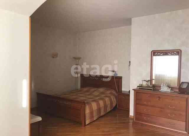 Продажа 5-комнатной квартиры, Саратов, Саратовская область,  Саратов