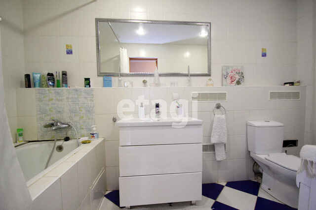 Продажа дома, 350м <sup>2</sup>, 11 сот., Саратов, Саратовская область,  Энгельс