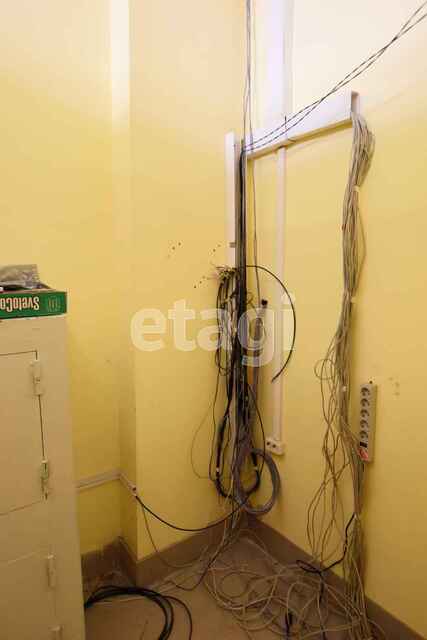 Продажа коммерческой недвижимости, 707м <sup>2</sup>, Саратов, Саратовская область,  Саратов