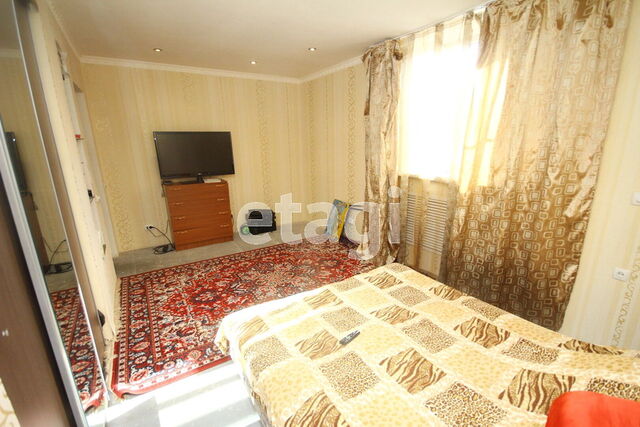 Продажа дома, 204м <sup>2</sup>, 6 сот., Саратов, Саратовская область,  