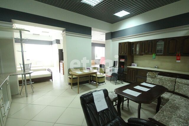 Продажа коммерческой недвижимости, 664м <sup>2</sup>, Саратов, Саратовская область,  Энгельс