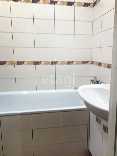 Продажа 3-комнатной квартиры, Саратов, Саратовская область,  Приволжский