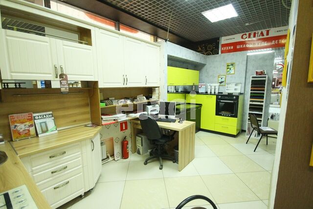 Продажа коммерческой недвижимости, 664м <sup>2</sup>, Саратов, Саратовская область,  Энгельс