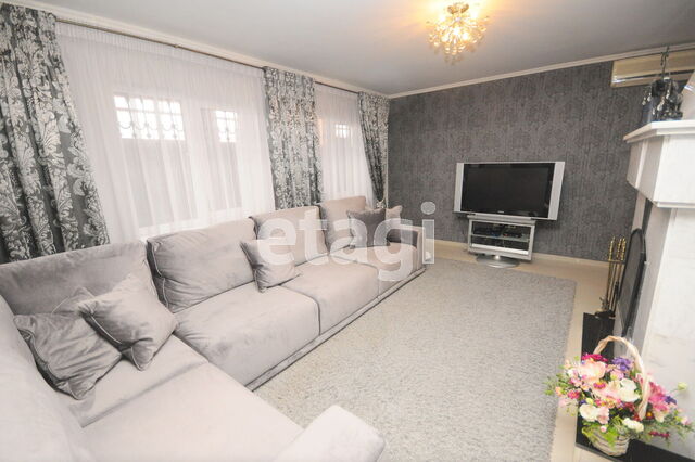 Продажа дома, 300м <sup>2</sup>, 12 сот., Саратов, Саратовская область,  Энгельс