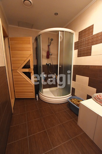 Продажа дома, 205м <sup>2</sup>, 6 сот., Саратов, Саратовская область,  Саратов