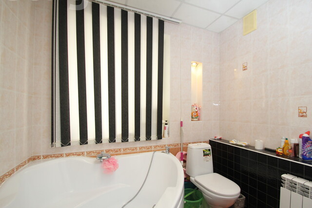 Продажа дома, 230м <sup>2</sup>, 3 сот., Саратов, Саратовская область,  