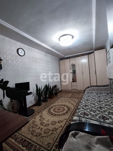 Продажа 1-комнатной квартиры, Емельяново, Комарова,  5