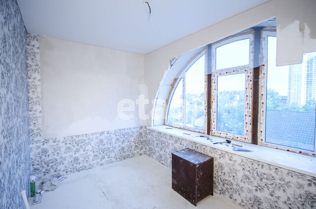 Продажа дома, 695м <sup>2</sup>, 6 сот., Саратов, Саратовская область,  Саратов