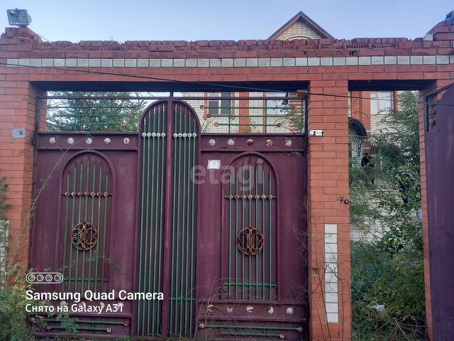 Продажа дома, 365м <sup>2</sup>, 9 сот., Саратов, Саратовская область,  Энгельсский