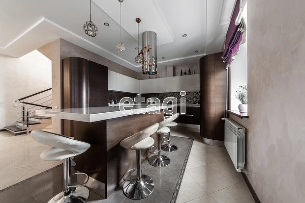 Продажа дома, 461м <sup>2</sup>, 12 сот., Саратов, Саратовская область,  