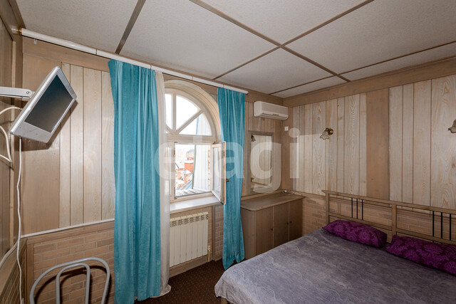 Продажа дома, 232м <sup>2</sup>, 5 сот., Саратов, Саратовская область,  Кировский