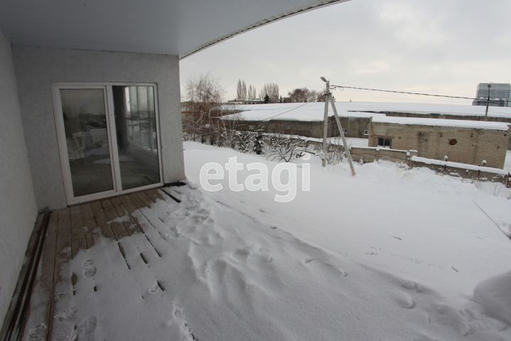 Продажа дома, 240м <sup>2</sup>, 5 сот., Саратов, Саратовская область,  Энгельс