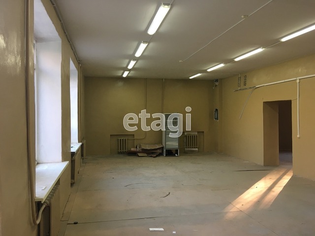 Продажа коммерческой недвижимости, 306м <sup>2</sup>, Саратов, Саратовская область,  Саратов