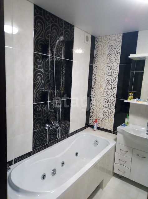 Продажа 3-комнатной квартиры, Саратов, Саратовская область,  Саратов