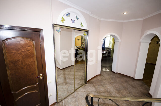 Продажа дома, 370м <sup>2</sup>, 14 сот., Саратов, Саратовская область,  Саратов