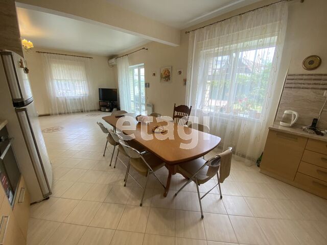 Продажа дома, 446м <sup>2</sup>, 5 сот., Саратов, Саратовская область,  Октябрьский