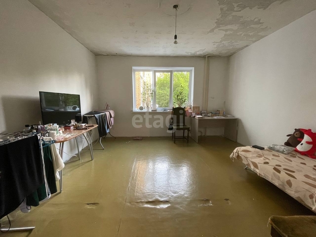 Продажа 4-комнатной квартиры, Красноярск, Ады Лебедевой,  31