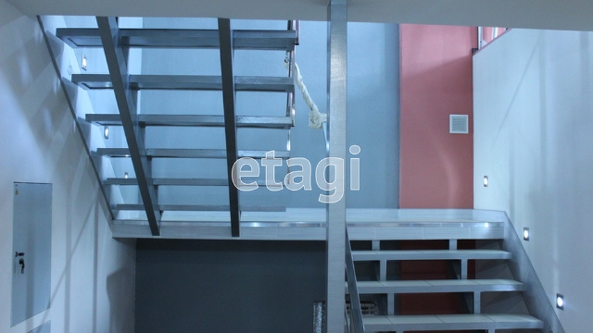 Продажа дома, 286м <sup>2</sup>, 3 сот., Саратов, Саратовская область,  Волжский 