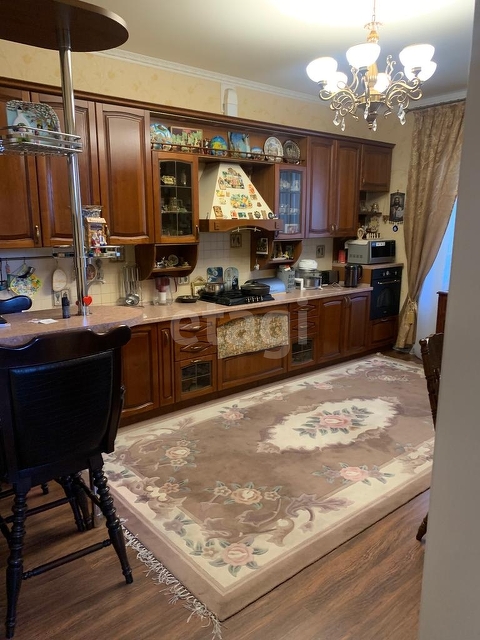 Продажа дома, 250м <sup>2</sup>, 5 сот., Саратов, Саратовская область,  