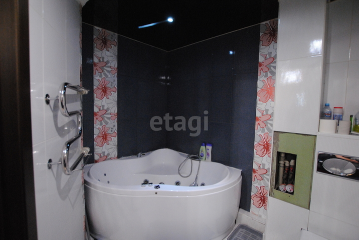 Продажа 3-комнатной квартиры, Саратов, Саратовская область,  Саратов