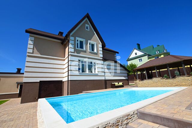 Продажа дома, 300м <sup>2</sup>, 10 сот., Саратов, Саратовская область,  Кировский