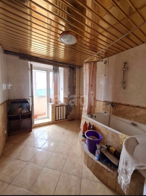 Продажа 5-комнатной квартиры, Саратов, Саратовская область,  Энгельс