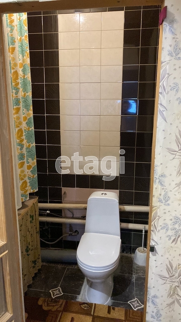 Продажа дома, 290м <sup>2</sup>, 8 сот., Саратов, Саратовская область,  