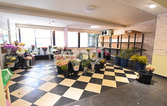 Продажа коммерческой недвижимости, 199м <sup>2</sup>, Саратов, Саратовская область,  Саратов