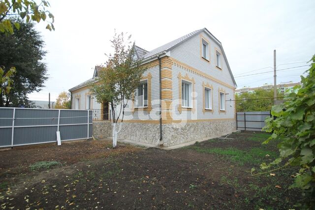 Продажа дома, 274м <sup>2</sup>, 6 сот., Саратов, Саратовская область,  