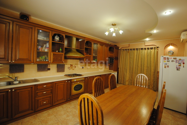 Продажа 3-комнатной квартиры, Саратов, Саратовская область,  Саратов