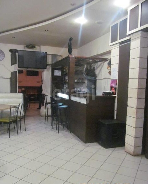 Продажа коммерческой недвижимости, 210м <sup>2</sup>, Саратов, Саратовская область,  Маркс