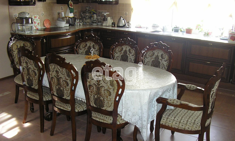 Продажа дома, 302м <sup>2</sup>, 5 сот., Саратов, Саратовская область,  