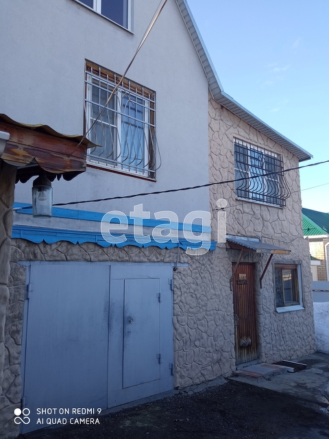 Продажа дома, 200м <sup>2</sup>, 10 сот., Саратов, Саратовская область,  Саратов