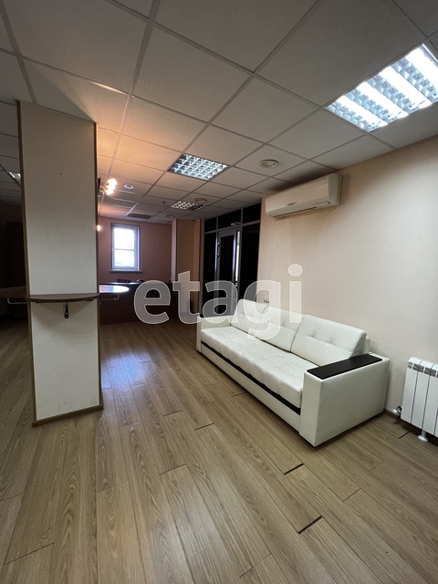 Продажа коммерческой недвижимости, 80м <sup>2</sup>, Саратов, Саратовская область,  Саратов