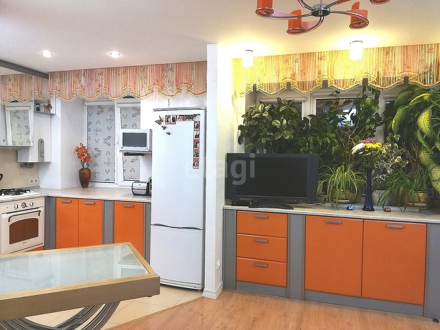 Продажа 3-комнатной квартиры, Саратов, Саратовская область,  Саратов