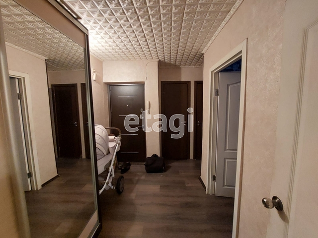 Продажа 4-комнатной квартиры, Екатеринбург, Мельникова,  52