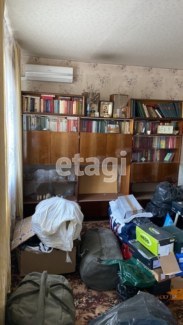 Продажа дома, 290м <sup>2</sup>, 8 сот., Саратов, Саратовская область,  