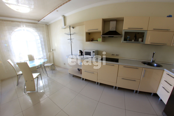 Продажа 3-комнатной квартиры, Саратов, Саратовская область,  Саратов